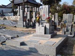111214石井家のお墓.jpg